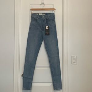 Levis Mile Hugh Super Skinny